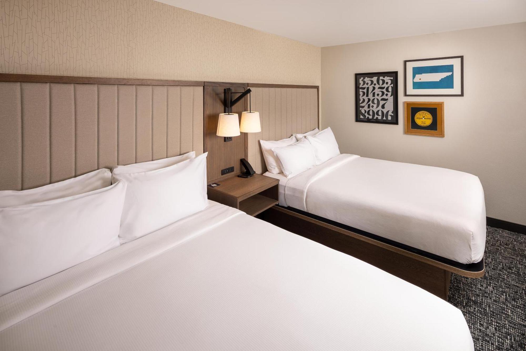 Queen Room with Two Queen Beds
